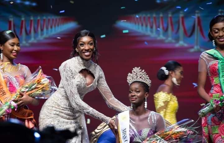 Miss Côte d'Ivoire 2022 : Quand la nouvelle Miss s’est évanoui sur la scène (Vidéo)